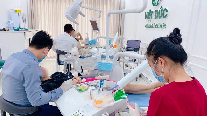 Vi sao Phong kham Dental Clinic, ASEAN bi phat nang?