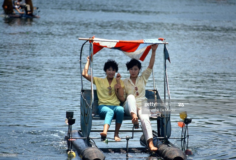 Loat anh 'chat lu' cua nguoi Ha Noi nam 1989-Hinh-5