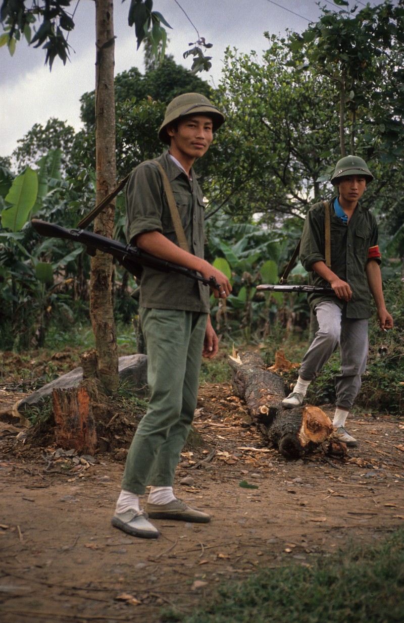 Loat anh dac biet ve manh dat Quang Tri nam 1989-Hinh-2