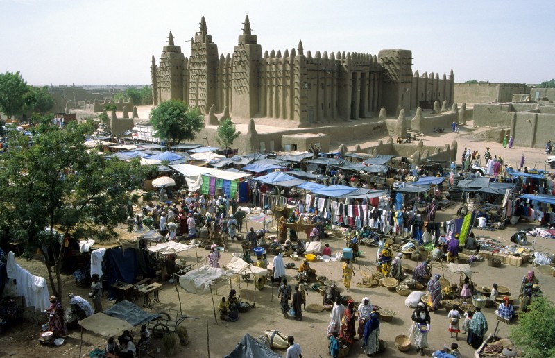 Kham pha xu so Mali huyen bi thap nien 1990 qua loat anh hiem