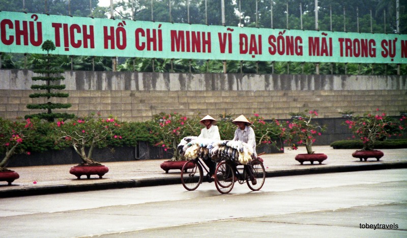 Boi hoi nhin lai Quang truong Ba Dinh nhung nam 1980-1990-Hinh-9