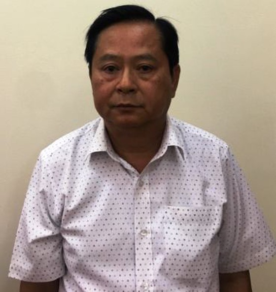 De nghi truy to cuu Pho chu tich TP HCM Nguyen Huu Tin vi lien quan toi Vu 'nhom'