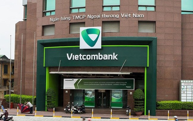 Vietcombank bao lai 6 thang suy giam, no xau tang