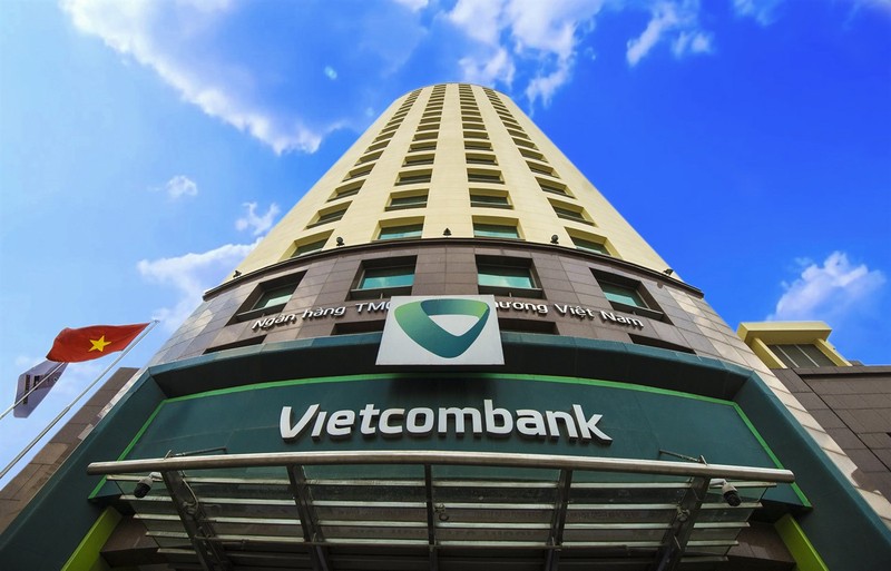 Vietcombank: Du no tin dung 6 thang tang 9,8%, huy dong chi nhich 1,8%