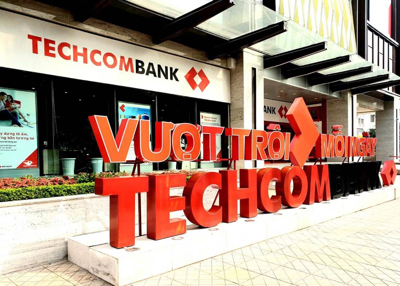 Techcombank dat ke hoach loi nhuan 2023 suy giam 14%-Hinh-2