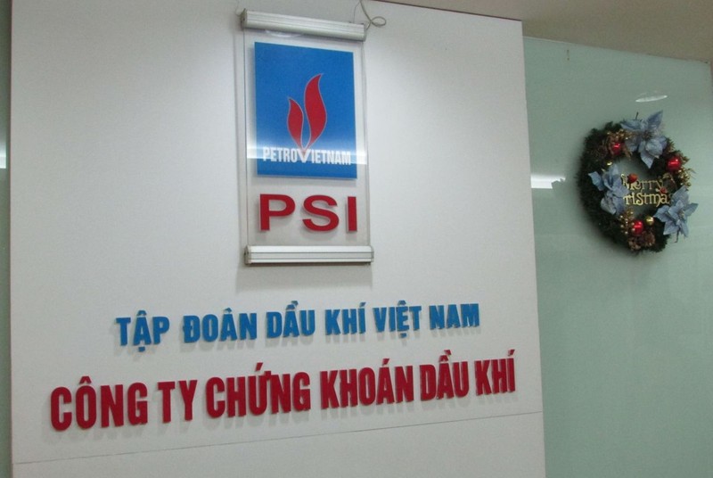Chung khoan PSI bi phat do khong cong bo thong tin