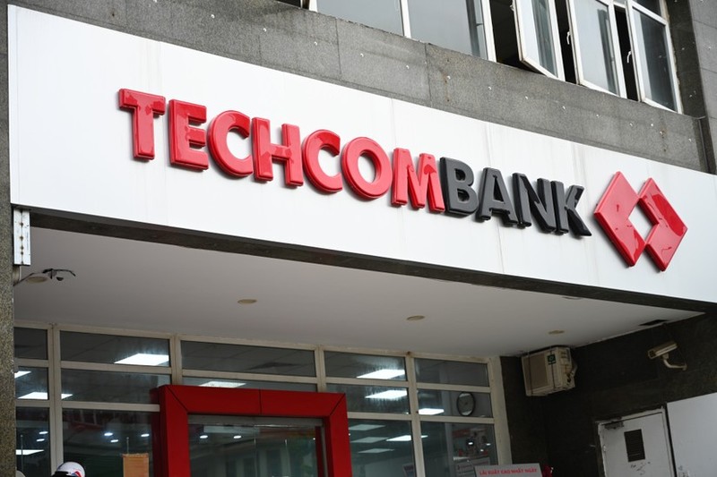 Techcombank lai rong trong 9 thang dat 13,6 nghin ty dong