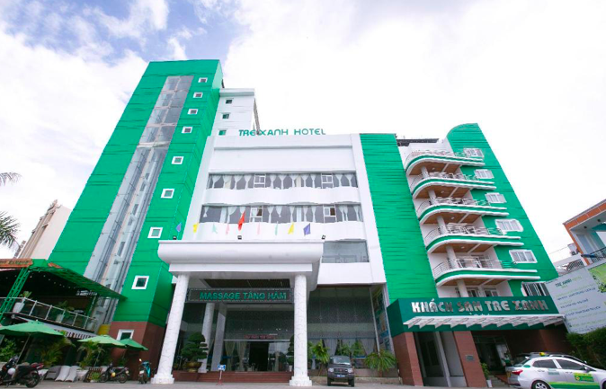 Thêm doanh nghiệp niêm yết ở Gia Lai bị ngân hàng rao bán khách sạn