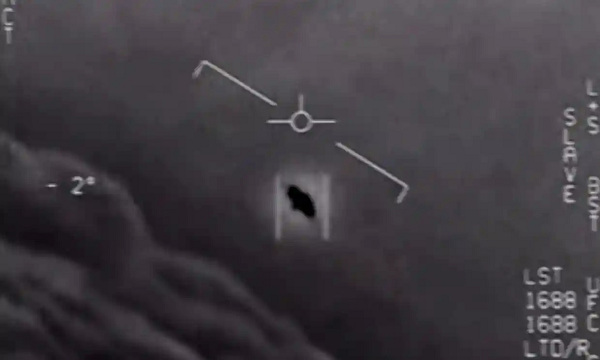 NASA chinh thuc “tuyen chien” voi UFO, bi an sap duoc he mo?-Hinh-2