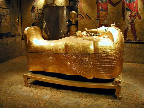 Phat hien “canh cua chet” trong mo Pharaoh dua linh hon sang the gioi khac-Hinh-6