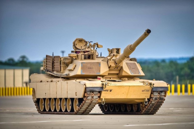 Choang vang 'noi that' xe tang chu luc M1 Abrams