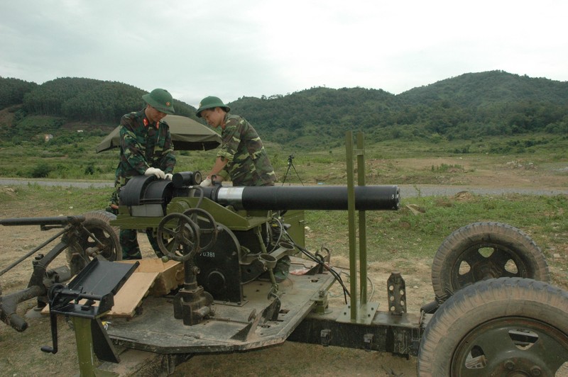 Viet Nam tu san xuat duoc dan cho phao cao toc AK-630-Hinh-2