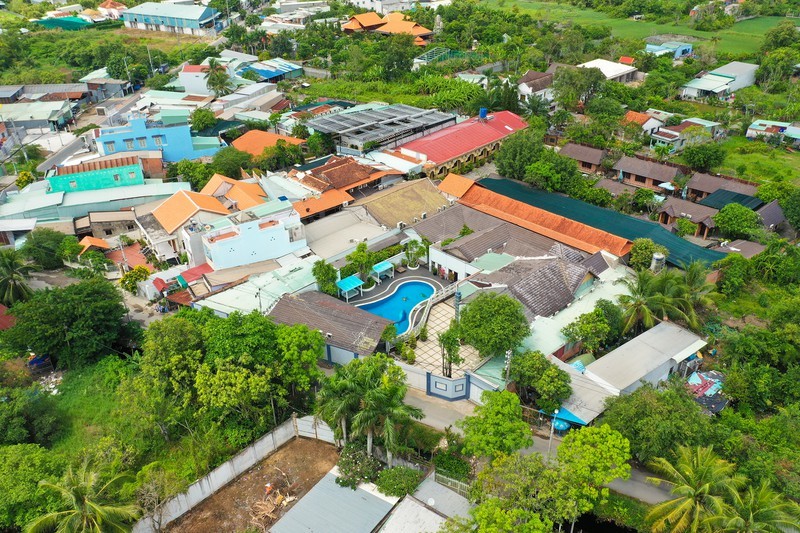 Huyen Binh Chanh len tieng vu cuong che Gia Trang quan - Tram Chim Resort