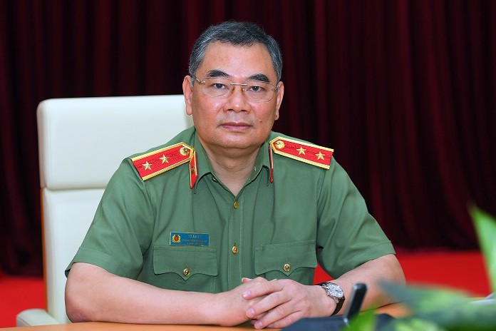 Bo Cong. an: Ong Duong Cong Minh khong nam trong danh sach cam xuat canh