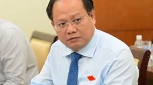 Ong Tat Thanh Cang lam Pho ban chi dao cong trinh “Lich su TP HCM”