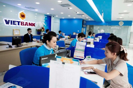 Vi sao bau Kien muon ban sach von tai VietBank?