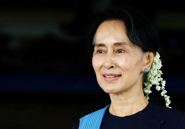 Biet gi ve lanh dao Myanmar Aung San Suu Kyi vua bi bat?-Hinh-13