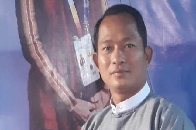 Chinh tri gia Myanmar tu vong sau khi bi bat giu la ai?