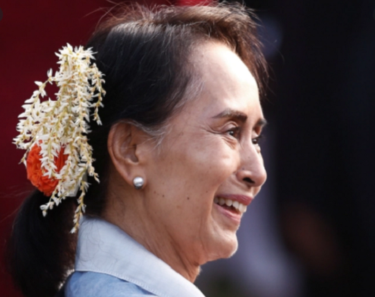 Suc khoe cua ba San Suu Kyi gio ra sao?-Hinh-3