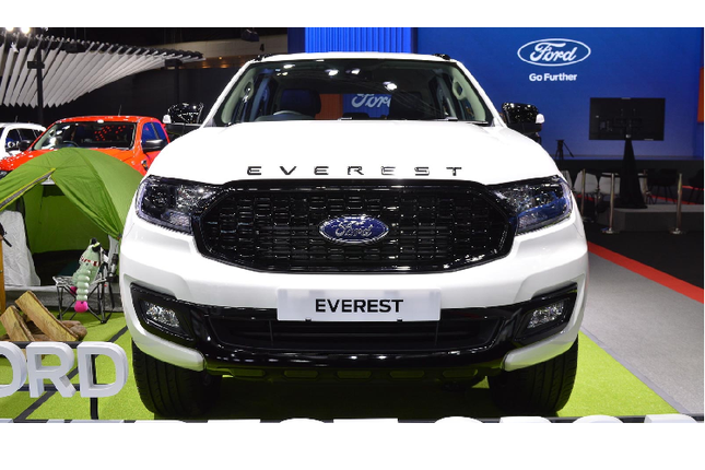 Can canh Ford Everest Sport 2020 hon 1 ty dong vua ra mat