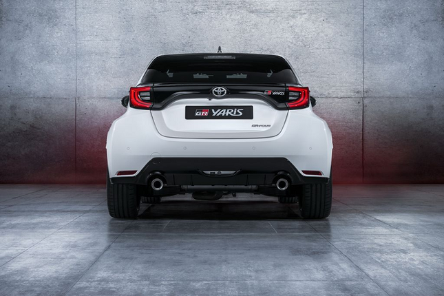 Toyota GR Yaris 2020: Mau hatchback co nho nhung manh me vo song-Hinh-3