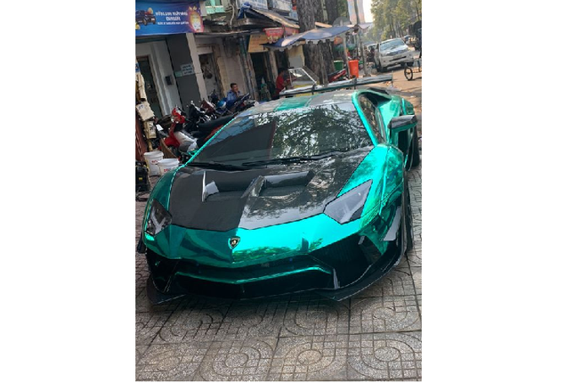 Lamborghini Aventador doc nhat Viet Nam thuoc ve tay choi Da Lat-Hinh-2