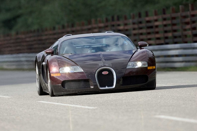 Thay gi tu lan lap ky luc 15 nam truoc cua 'ong hoang toc do' Bugatti Veyron?-Hinh-2