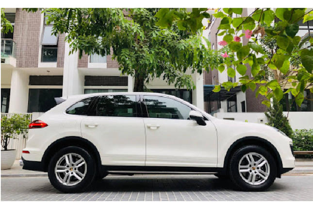 Can canh xe Porsche Cayenne chay 5 nam rao ban 3 ty-Hinh-7