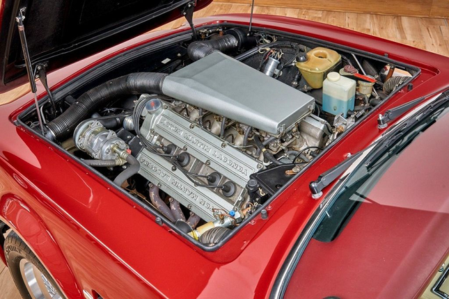 Can canh xe co Aston Martin V8 Volante 1988 cua David Beckham-Hinh-5