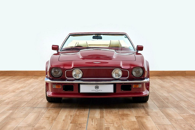 Can canh xe co Aston Martin V8 Volante 1988 cua David Beckham-Hinh-7