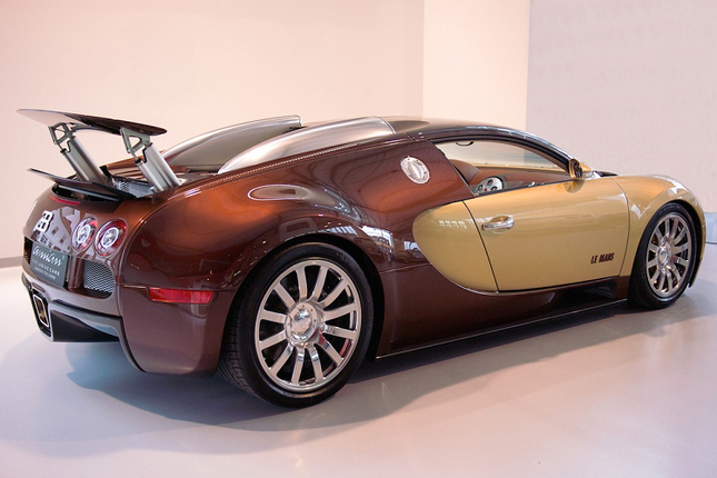 Ngam sieu xe Bugatti Veyron phien ban dac biet-Hinh-7