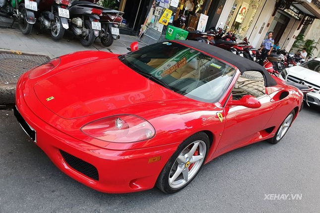 Ferrari 360 Spider hang hiem tung duoc dai gia Dang Le Nguyen Vu so huu