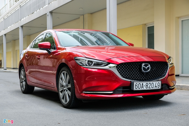 Can canh Mazda6 2.0L Premium 2020