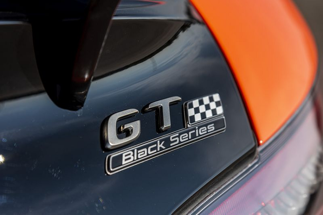 Sieu xe the thao Mercedes-AMG GT Black Series 2021 gia hon 10 ty dong-Hinh-5