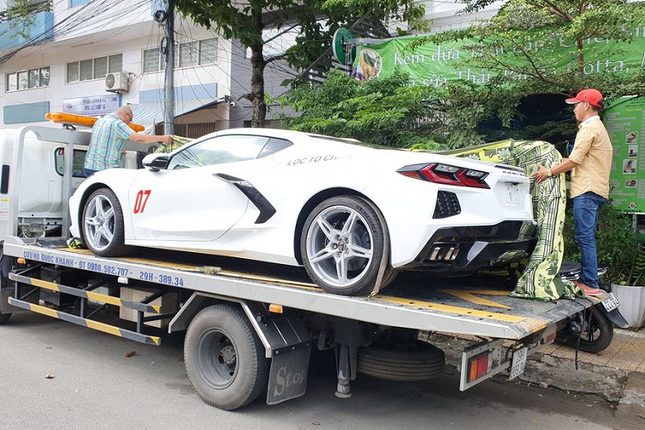 Can canh xe Chevrolet Corvette 2020 tien ty cua dai gia Can Tho-Hinh-3