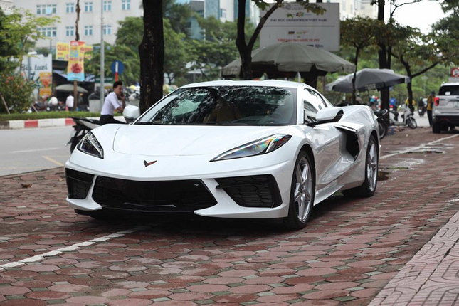 Can canh xe Chevrolet Corvette 2020 tien ty cua dai gia Can Tho-Hinh-8