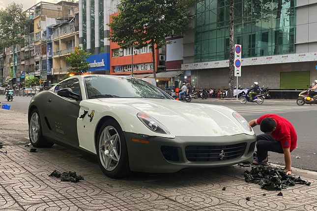 Dai gia Dang Le Nguyen Vu ban Ferrari cuc hiem-Hinh-2