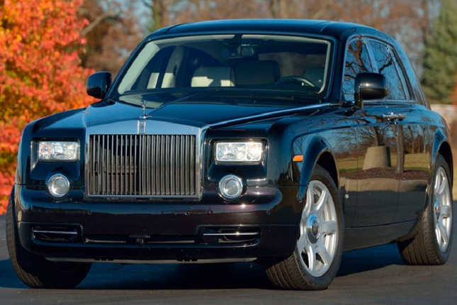 Rolls-Royce Phantom cua ong Donald Trump co gia khoang 300.000 USD