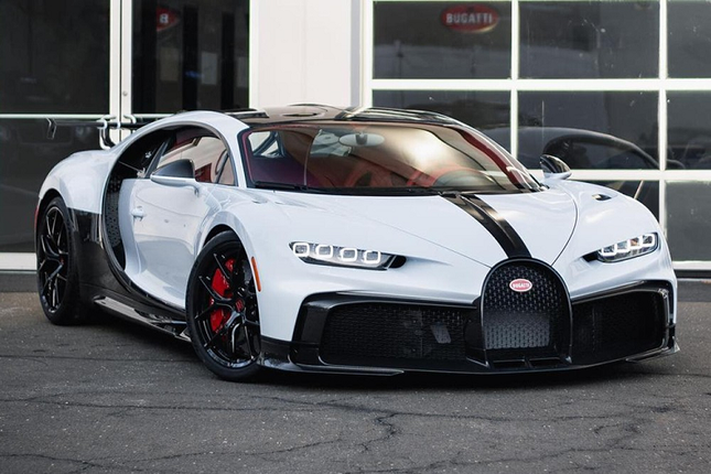 Can canh Bugatti Chiron Pur Sport gia hon 80 ty dong-Hinh-9