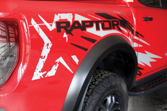 Can canh Ford Ranger Raptor X Special Edition tu 1,2 ty tai Malaysia-Hinh-4