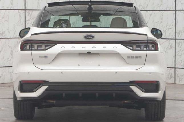 Ford Mondeo 2022 tro lai loi hai hon xua-Hinh-7