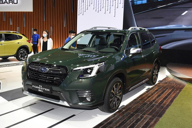 Can canh Subaru Forester 2022 sap ve Viet Nam-Hinh-6