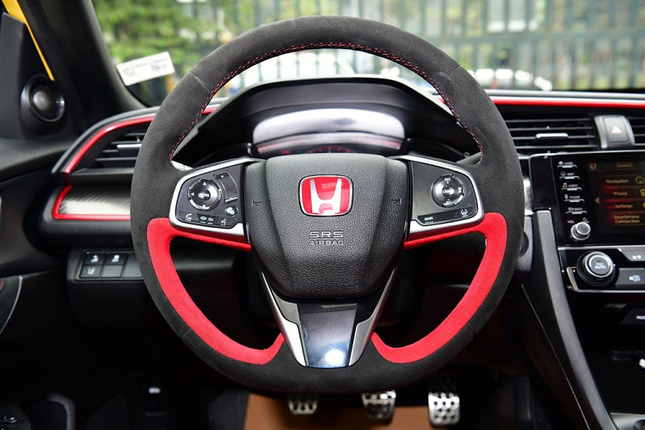 Can canh Honda Civic Type R gia khong duoi 3,5 ty dong-Hinh-5