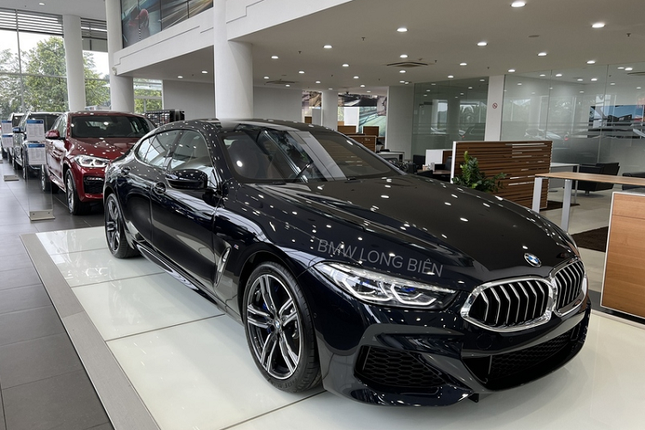 Can canh BMW 8-Series 2022 hon 6,7 ty dong