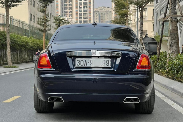 Chiec Rolls-Royce Ghost chay  6 nam ban gan 20 ty dong-Hinh-9
