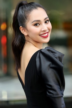 Hoa hau Mai Phuong Thuy va Tieu Vy rang ro so sac tai buoi so khao Miss World Viet Nam 2019-Hinh-4