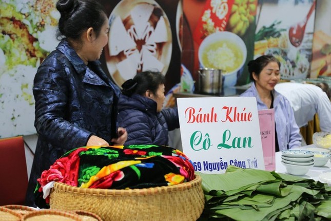 Loat dac san Viet phuc vu phong vien tai thuong dinh My - Trieu-Hinh-2