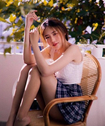Hotgirl Nha Trang khoe vong 3 cuon hut-Hinh-6