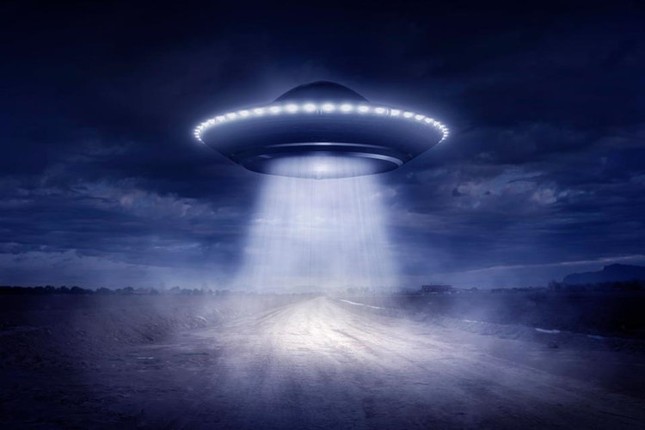 Cuu phi cong My tiet lo UFO xuat hien ngoai khoi San Diego-Hinh-7