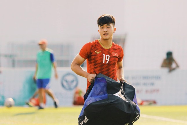 Doi hinh giup U23 Viet Nam dai thang U23 Thai Lan-Hinh-11